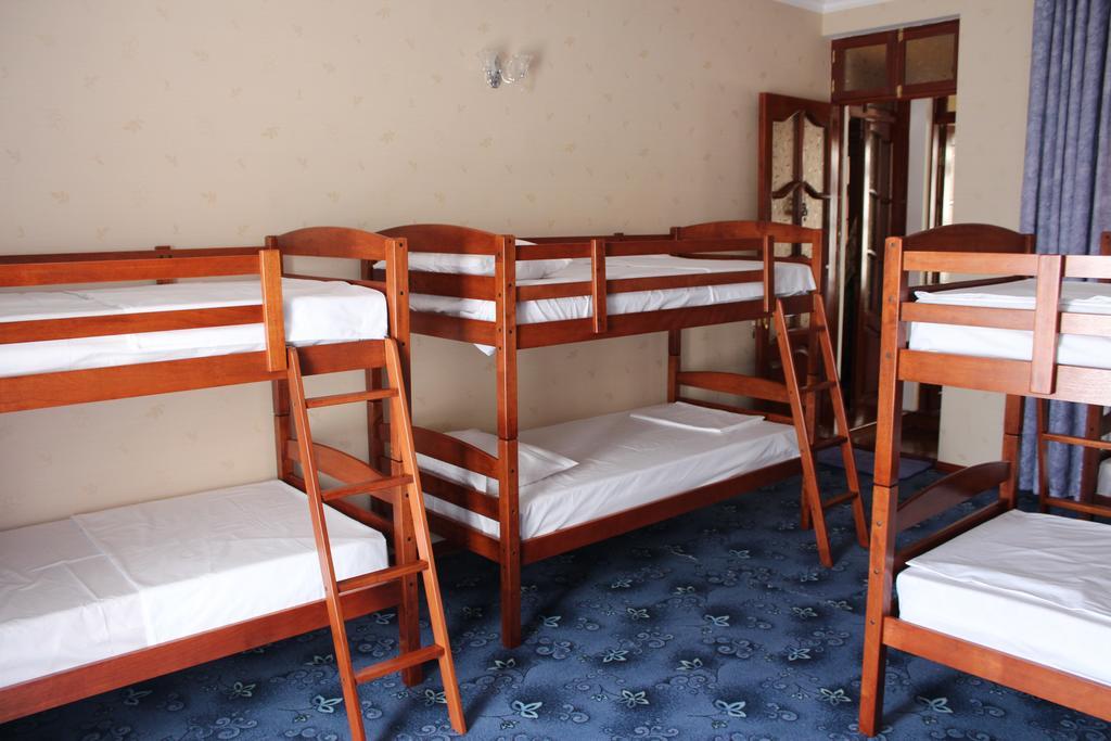 Green House Hostel Dushanbe Phòng bức ảnh